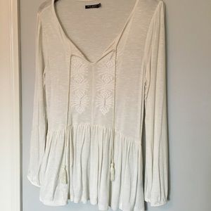 Super cute Bohemian style blouse.